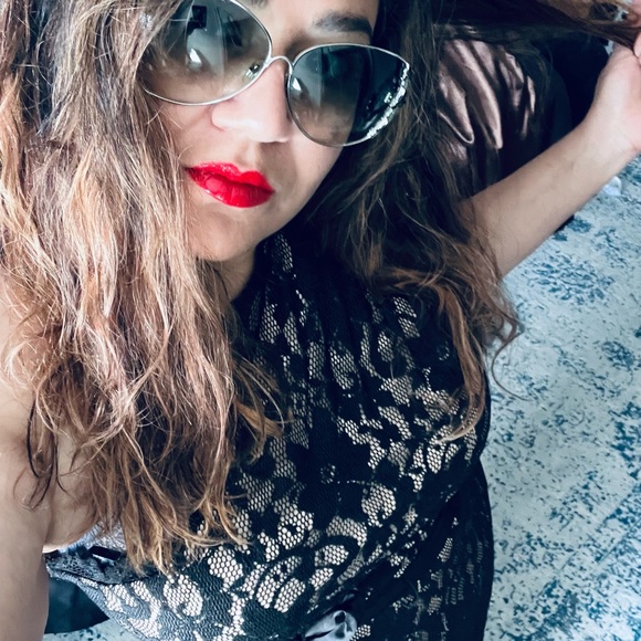 Meet your Posher, Brandie - Picture 6 of 14